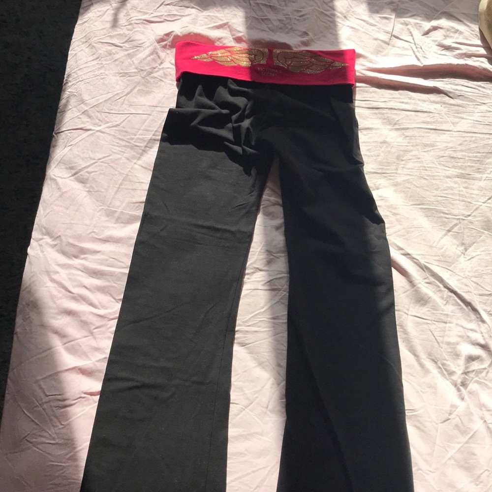 Victoria’s Secret bootleg yoga pants